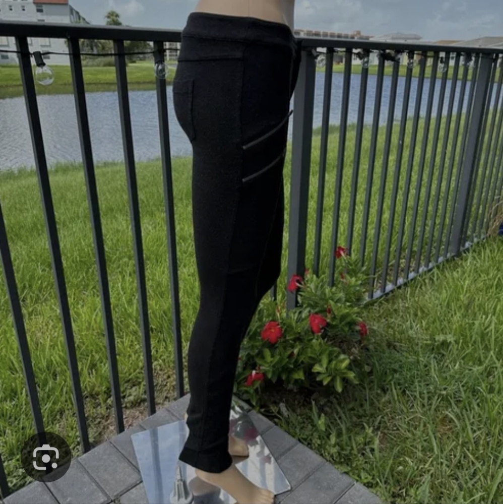 Athleta Black Activewear Pants